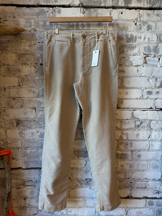 Hartford Men's Taos Woven Pants in sand, casual relaxed-fit pants with a woven texture and drawstring waist detail.