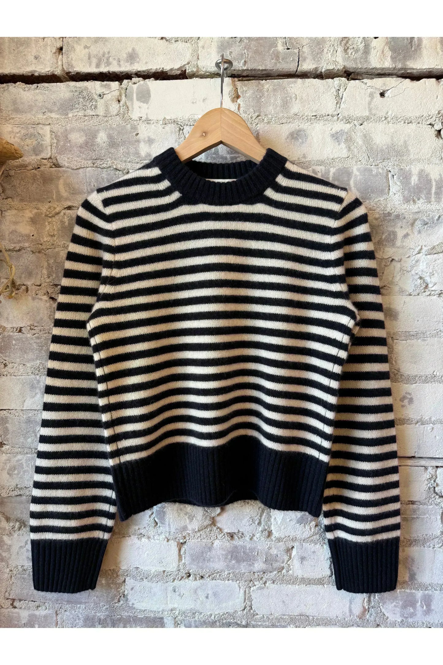 Marais Striped Cashmere Crewneck Sweater - Navy/Ivory - DUNE + SALT