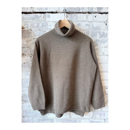 Fine Wool Turtleneck Pullover - Brown - DUNE + SALT