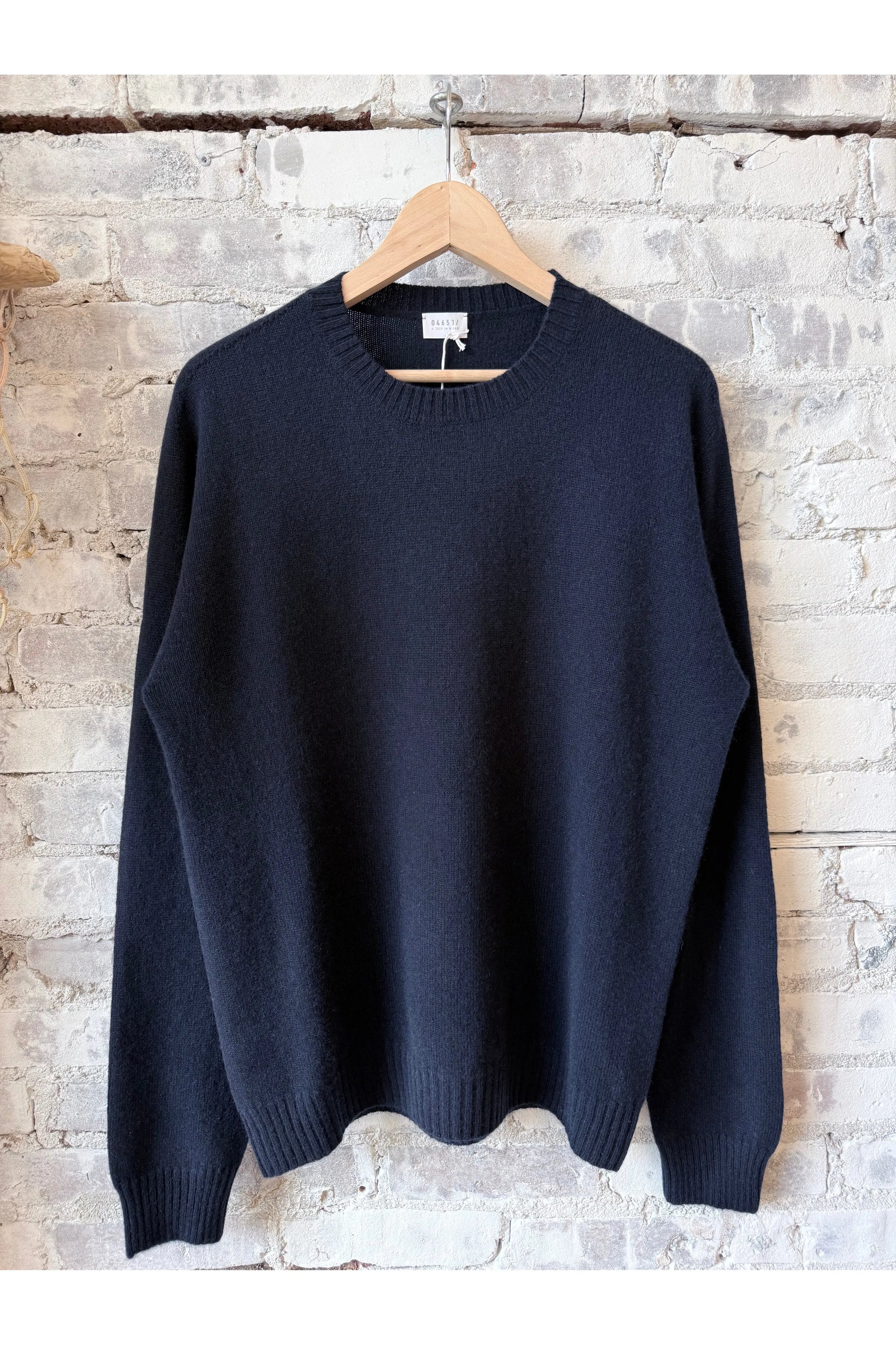 Extreme Cashmere Crew Sweater - Navy - DUNE + SALT