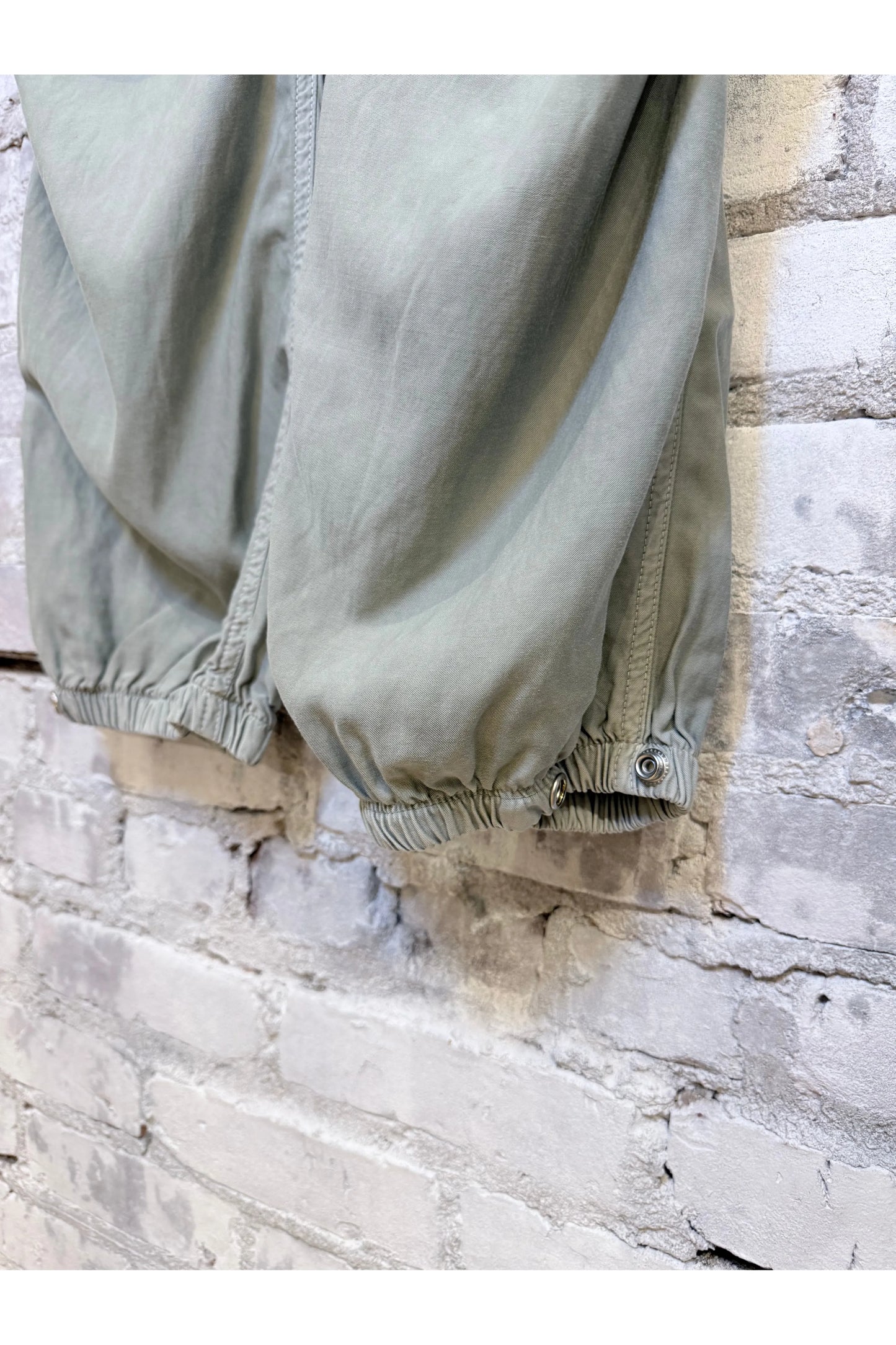 FLAP/SNAP FREECITY MATTE/SATIN AIRJUMP Pant - Silver rock - DUNE + SALT