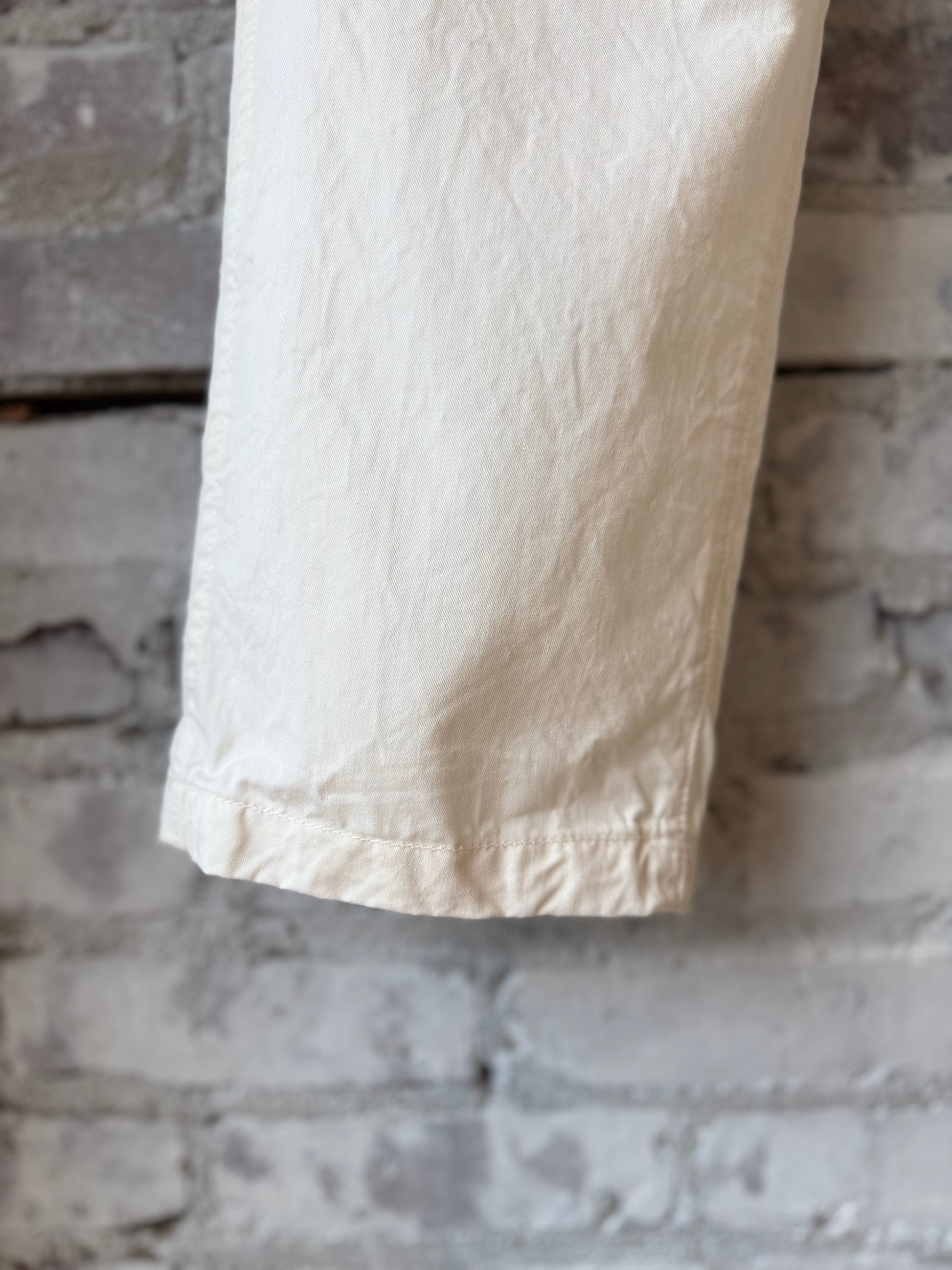 Tapered Chino Cloth Pant - Off-White - DUNE + SALT