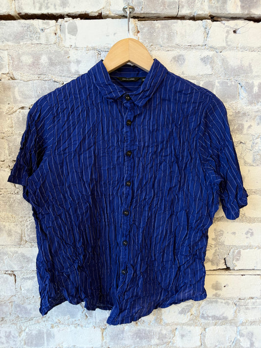 Stretch Cotton Crinkle SS Shirt - Bright Navy Pinstripe - DUNE + SALT