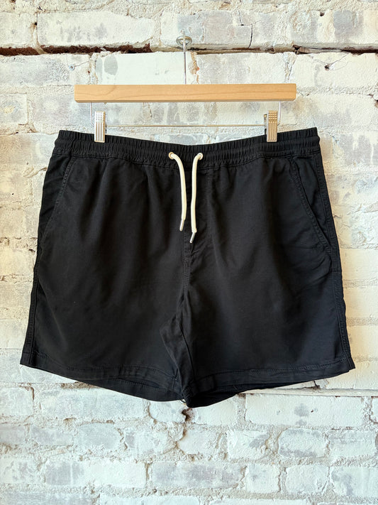 Gregor Lyocell Blend Shorts - Black - DUNE + SALT