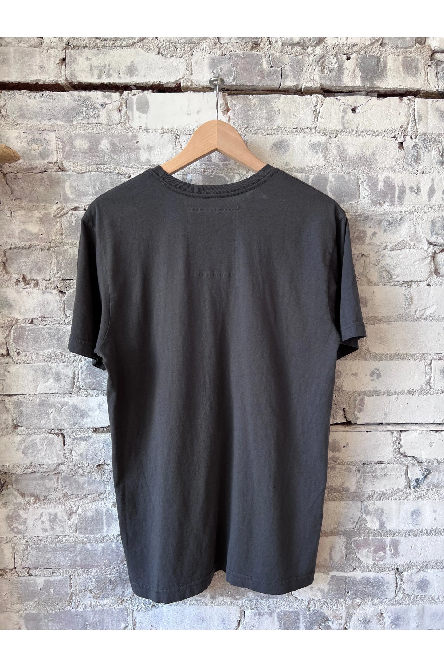 "Bruce Car" SS Tee - Faded Black - DUNE + SALT