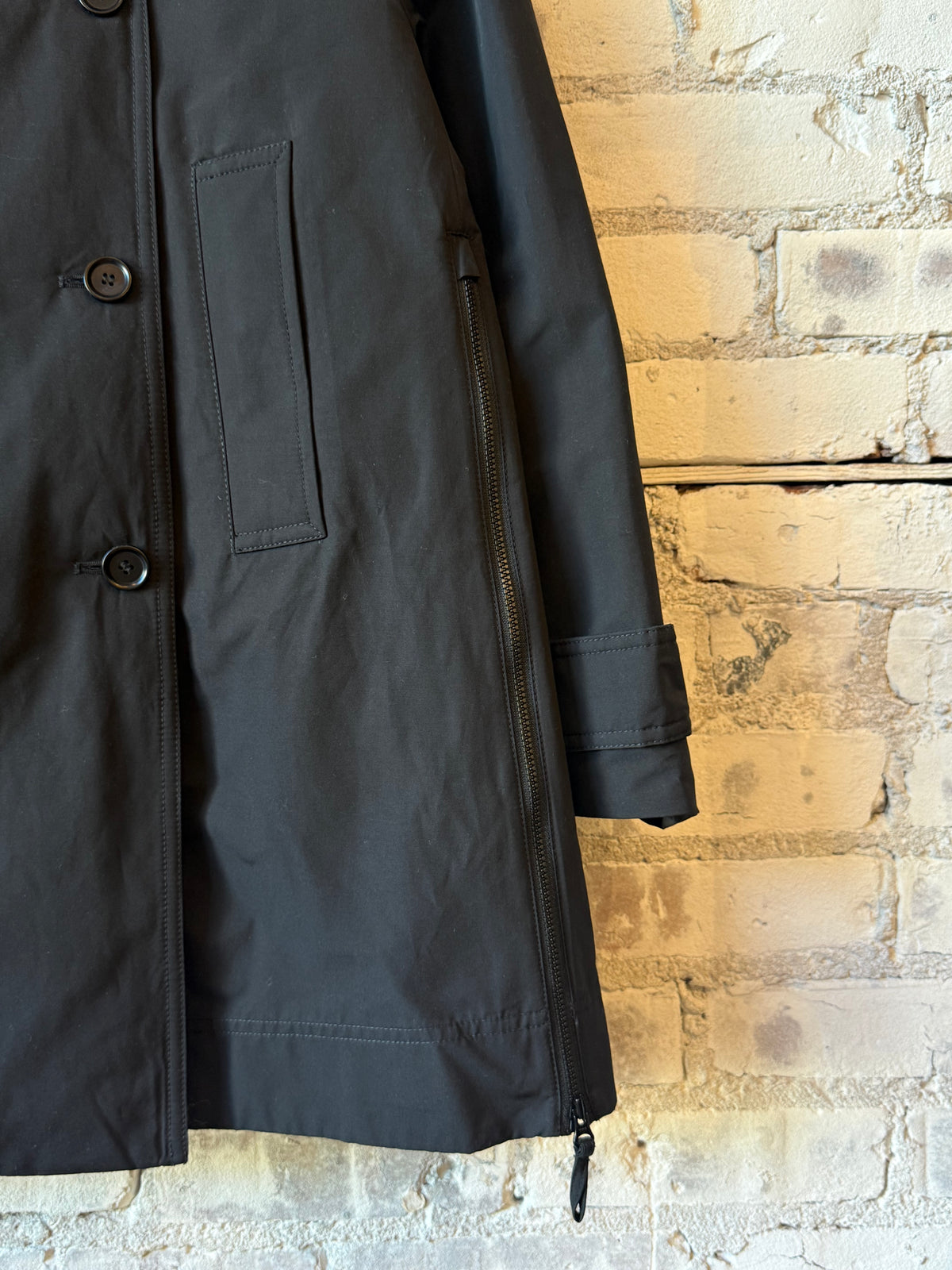 Women's black Scarlett jacket by Aspesi, stylish outerwear with a sleek fit and contemporary design, shown on a model.