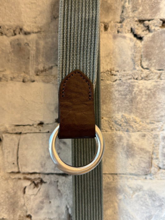 Men's grey woven O-ring belt with striped pattern and Sicily calf tabs by W. Kleinberg, featuring 1-3/8-inch width.
