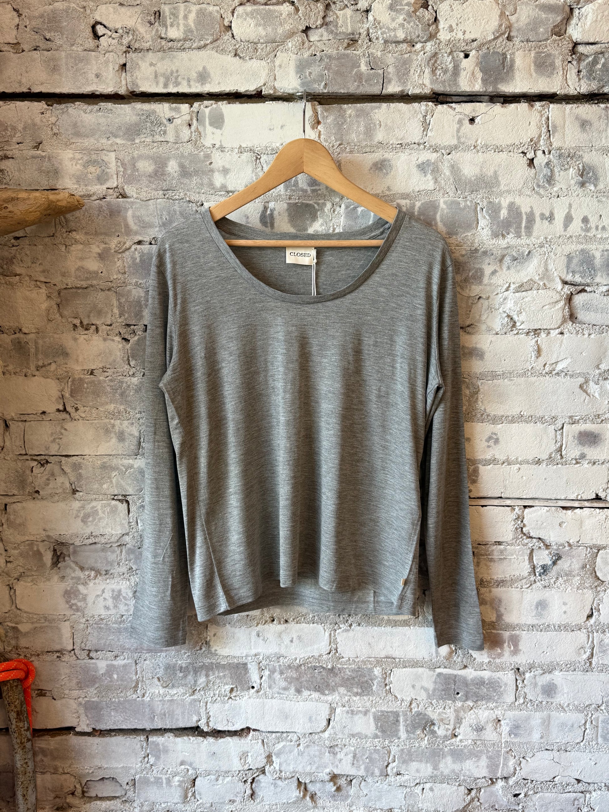 Light grey melange women's modal-cashmere longsleeve by Closed Women's, soft and comfortable long-sleeve top.