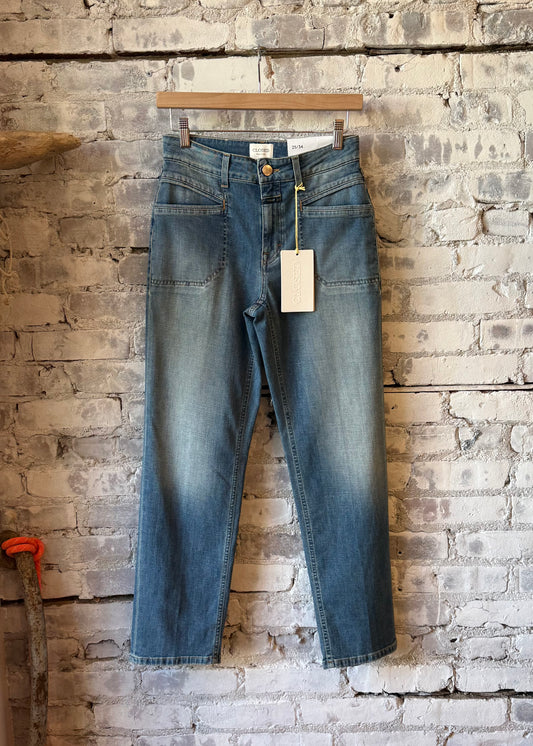 Mid blue women's Mira-X Comfort Stretch Straight Jean by Closed Women's, showcasing classic fit and versatile style.