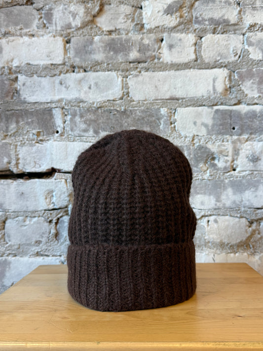 ELEVEN SIX Women's Sophia Hat in cocoa brown, showing its textured knit design and rounded crown