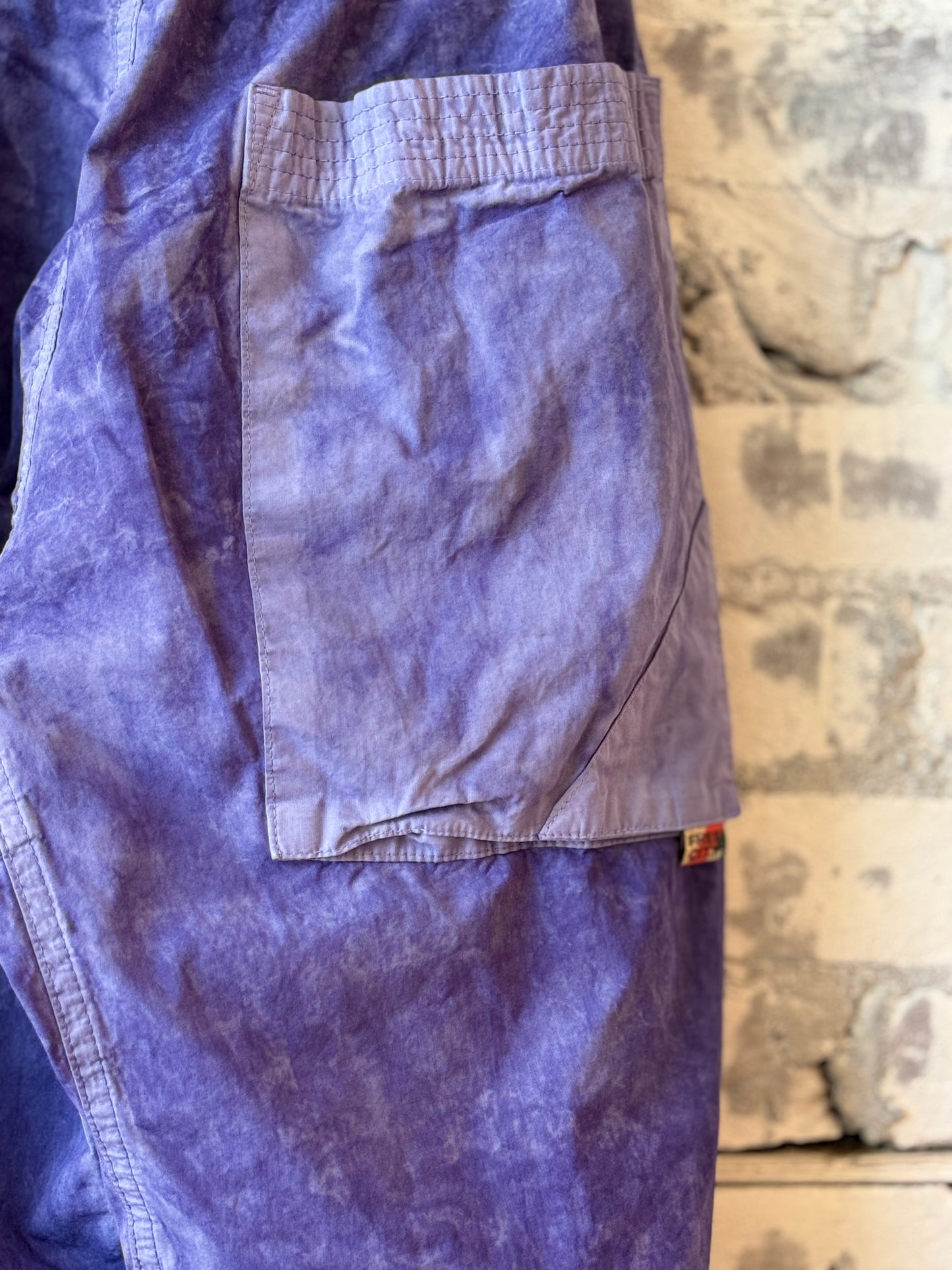 Women's lavender Homestud Outofsight Poplinair Flapsnap Kite Pant by Freecity, featuring a relaxed fit and stylish design.