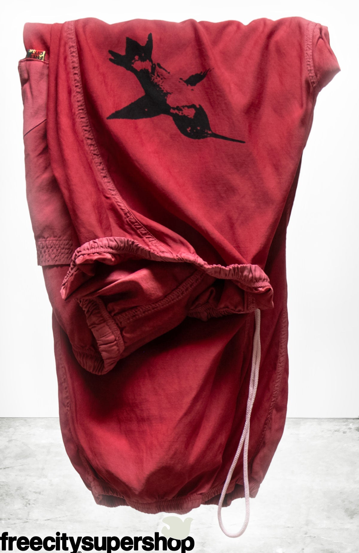 FreeCity MATTE/SATIN LOOSE DRAWCORD BIGGY PANT - Artyard Red White Smoke