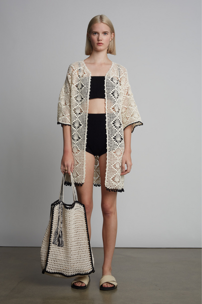 Vera Crochet Tote Bag - Ivory w/ Black Tipping