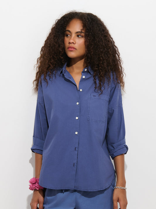 Women's Alex Mill Jo Shirt in Sea Ranch Blue cotton poplin, showing the relaxed fit and vibrant blue color.
