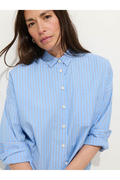 Jo Shirt in Cotton Poplin - Coastal Blue - DUNE + SALT