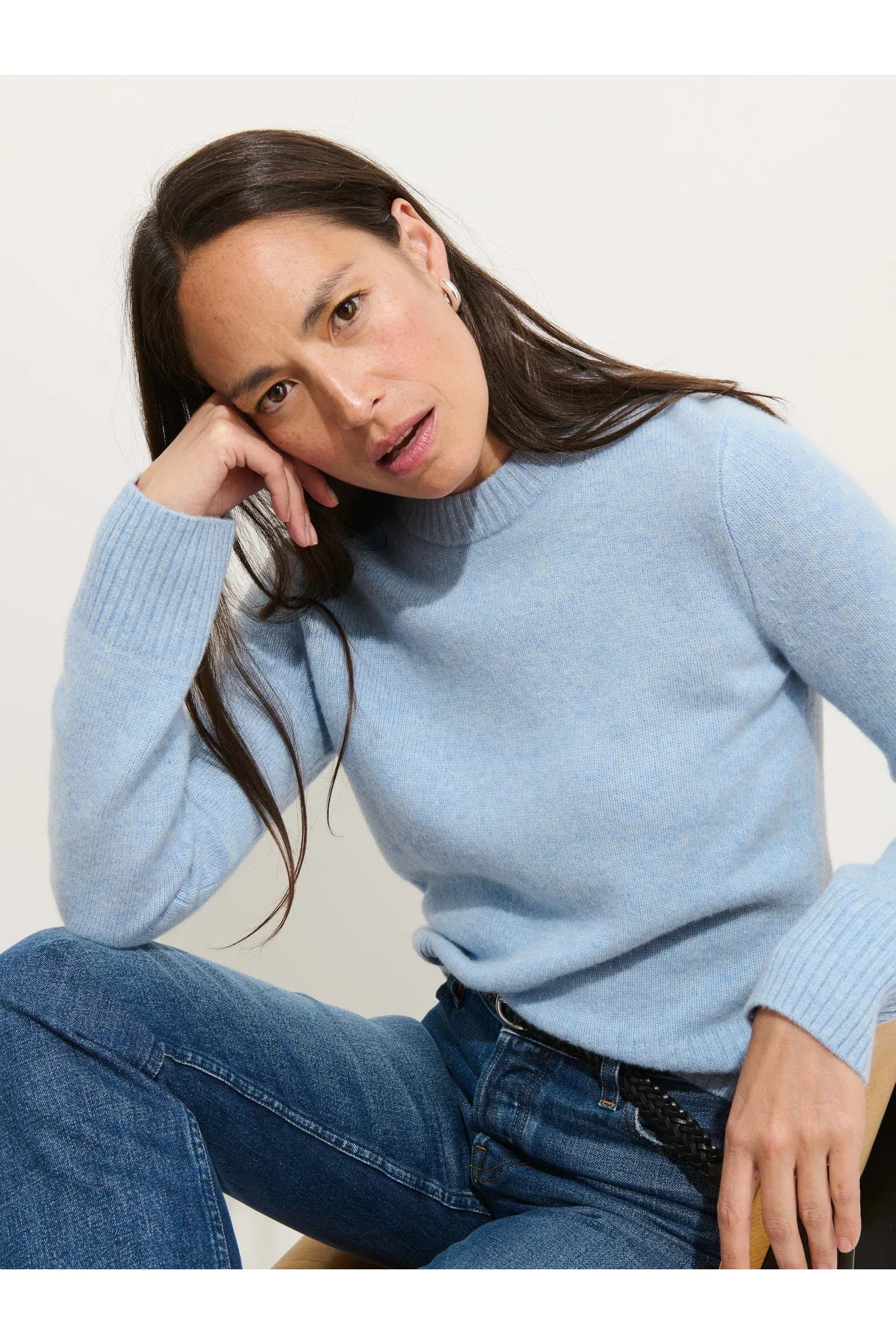 Marais Cashmere Crewneck Sweater - Frost Blue - DUNE + SALT