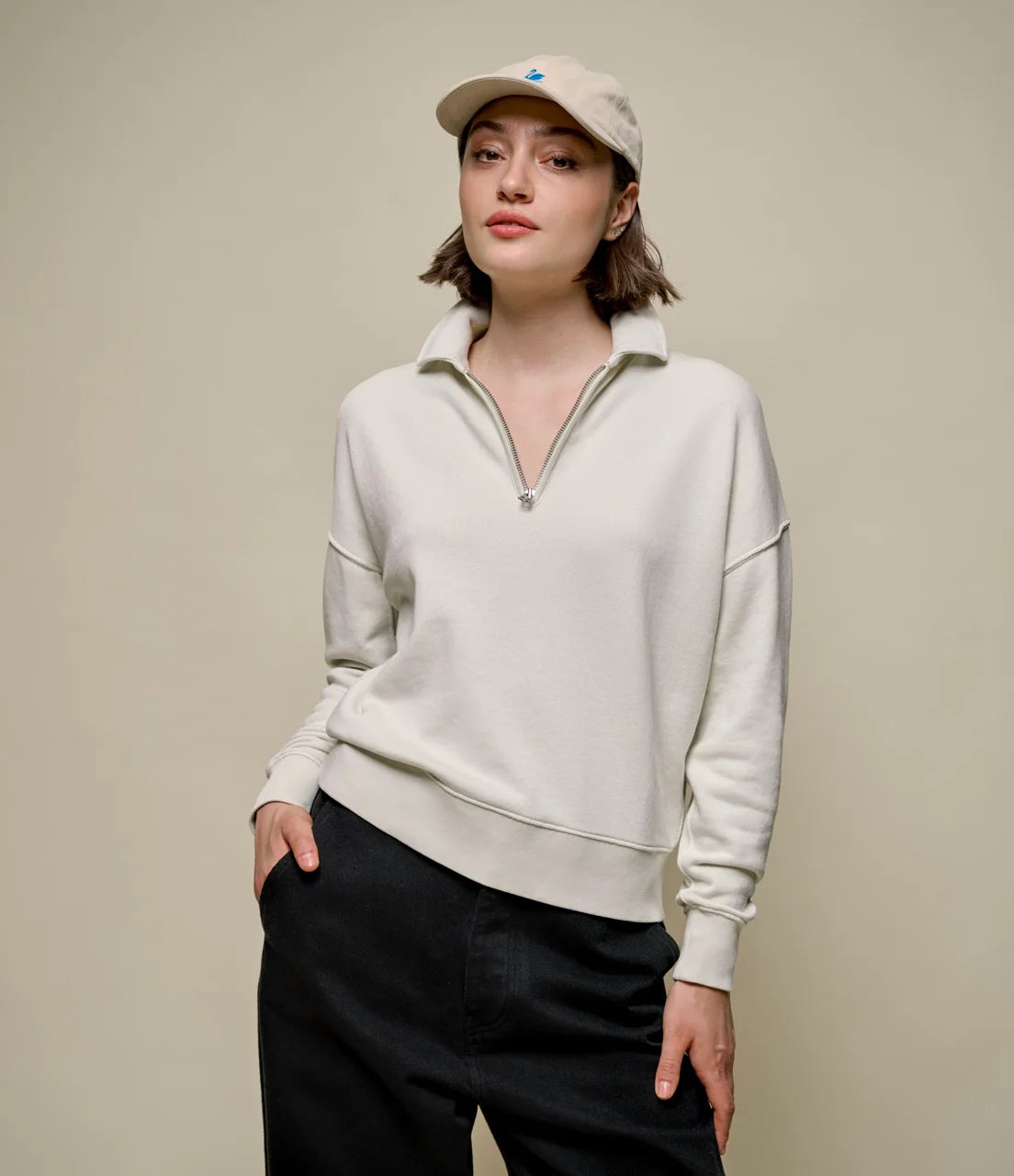 Cropped Retro Fleece Women's Half-Zip Sweatshirt - Shell - DUNE + SALT