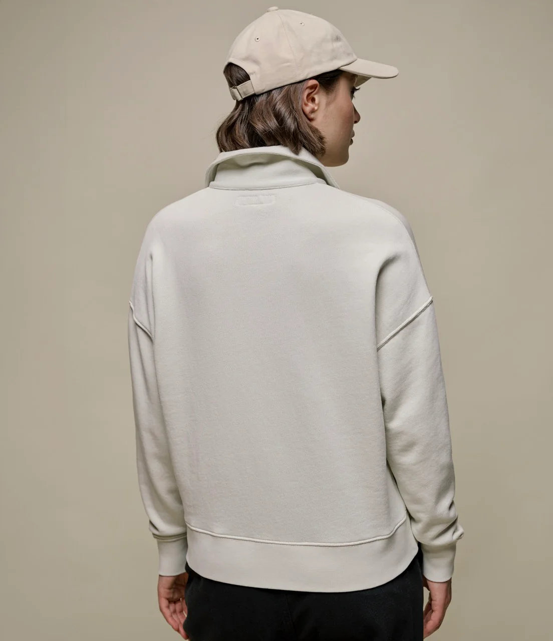 Cropped Retro Fleece Women's Half-Zip Sweatshirt - Cashew - DUNE + SALT