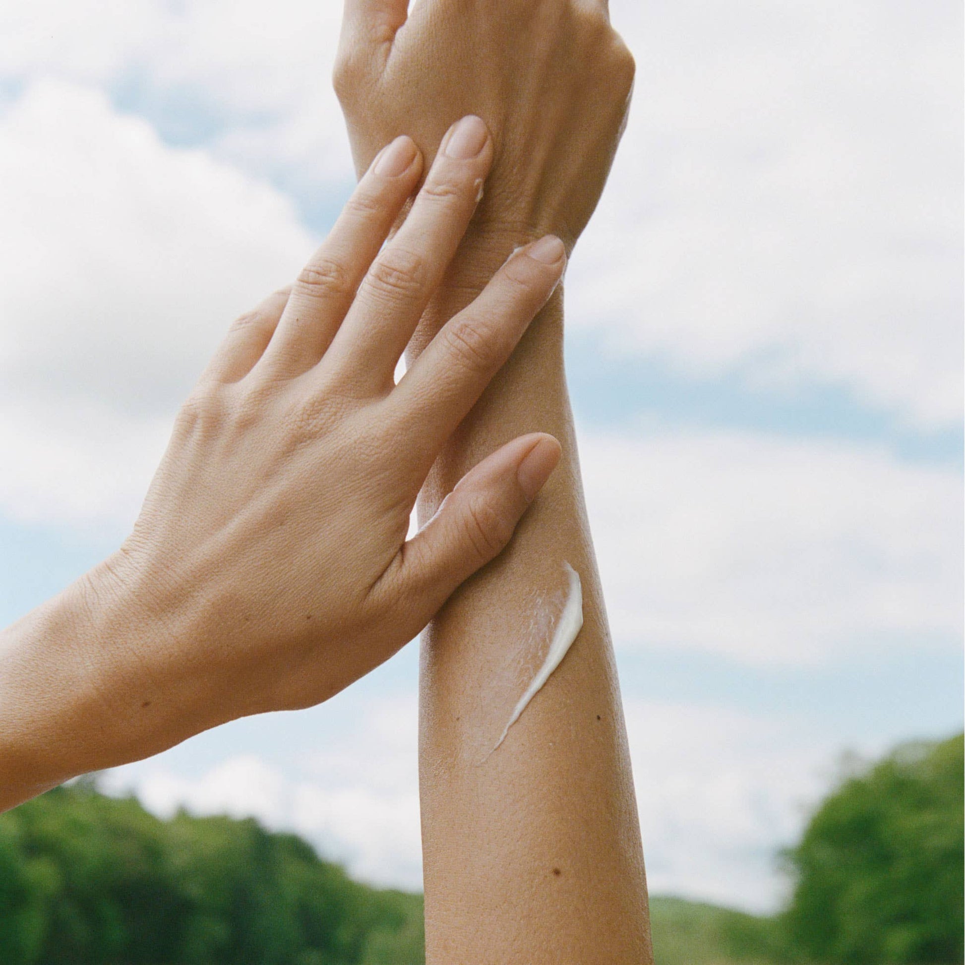 Ursa Major - Golden Hour Body Serum - DUNE + SALT