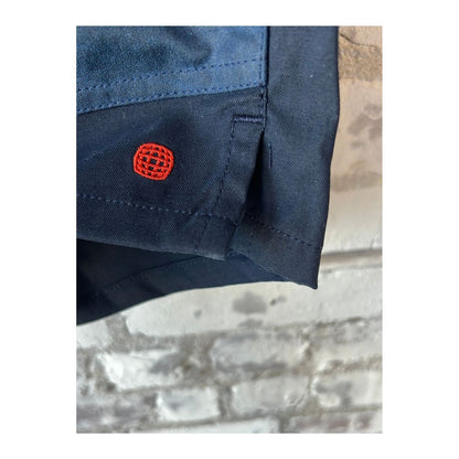 Men's 7-inch Field Shorts by Amundsen in faded navy and navy with adjustable waist and cargo pockets.