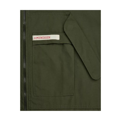 Men's Vidda Jacket in camel by Amundsen, featuring a durable outdoor design with a hood and functional pockets.