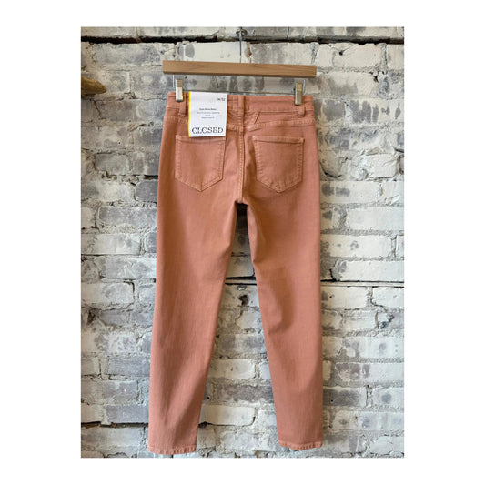 Closed Women's Baker Power Stretch Jeans in terracotta rose, featuring a fitted silhouette and classic five-pocket design.
