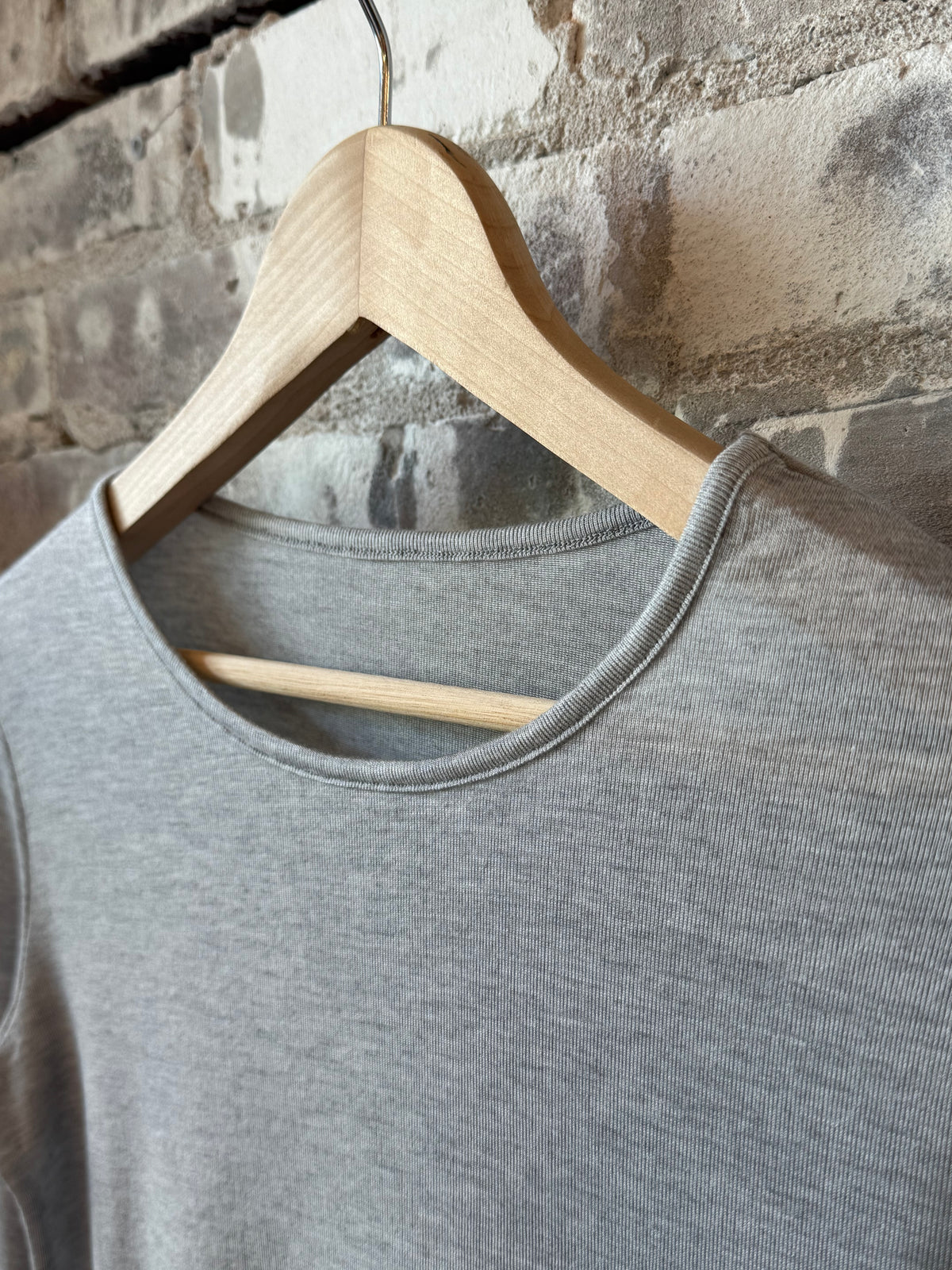 Women's grey Cashmere Silk Jersey Long Sleeve Crew from V::Room, showcasing a soft, luxurious knit sweater.