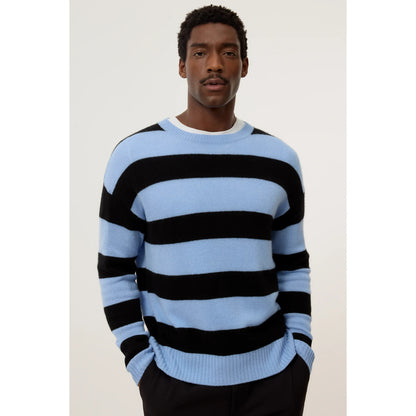 Men's cashmere striped jumper in sky blue and black from Closed Men's, featuring a soft, cozy knit with a classic striped pattern.