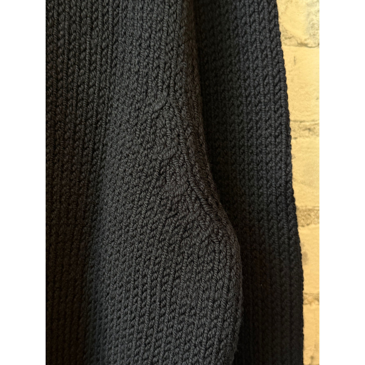 Merz B. Schwanen Chunky Merino Wool Sweater - Deep Black Dark Slate Gray