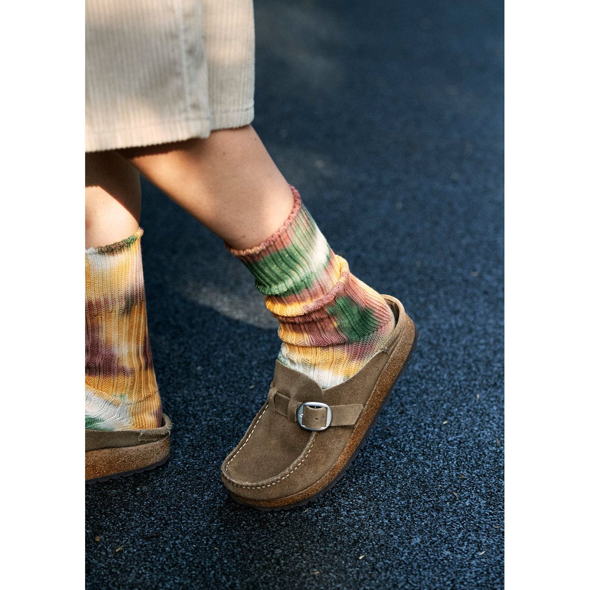 Men's chunky tie dye rib crew socks by Rototo in blue and orange, featuring bold, colorful tie dye pattern and ribbed texture.