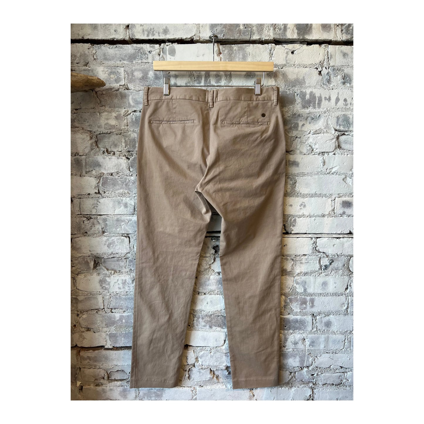 Men's Clifton True Slim Pant in Cashew Cream by Closed Men's, showing the tailored slim fit and lightweight fabric.
