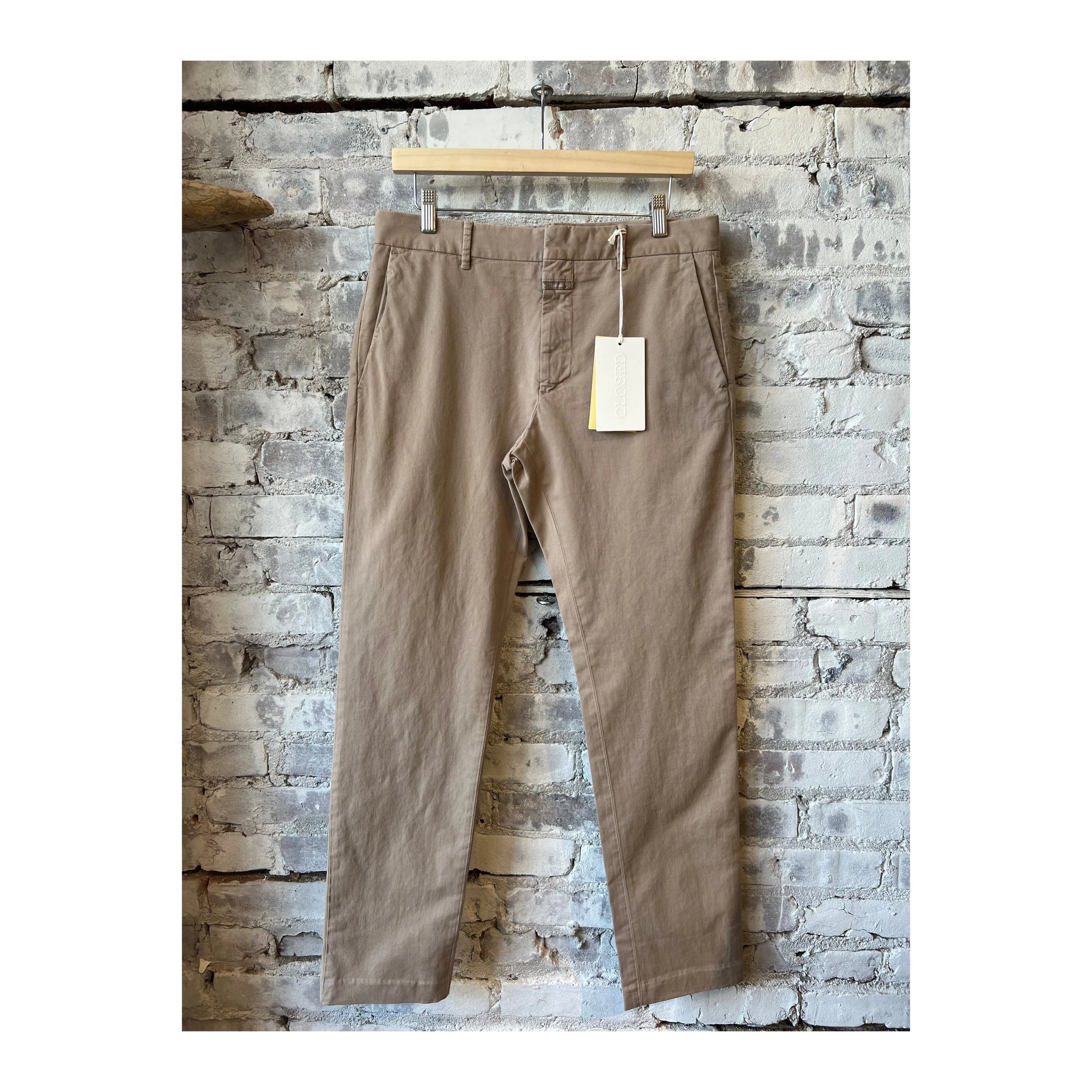 Men's Clifton True Slim Pant in Cashew Cream by Closed Men's, showcasing a tailored slim-fit design and lightweight fabric.