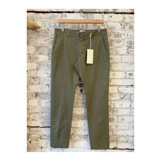 Men's Clifton True Slim Chino Pants in green by Closed Men's, showing the slim-fit design and classic chino style.