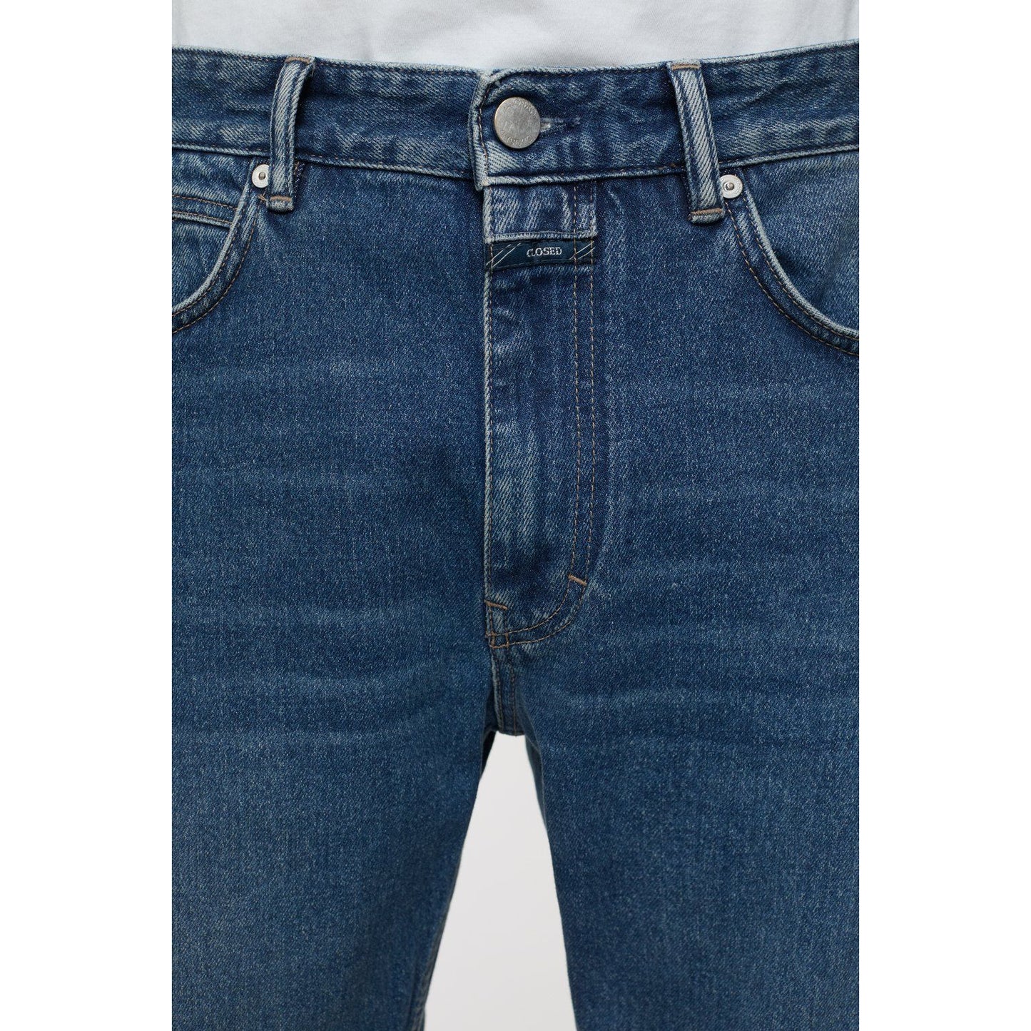 Men's mid-blue Cooper True Comfort Stretch Jean by Closed Men's, shown in natural fit with classic denim details.
