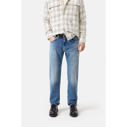 Men's mid blue Cooper True Comfort Stretch Regular Jean by Closed Men's, showing classic fit and denim fabric detail.