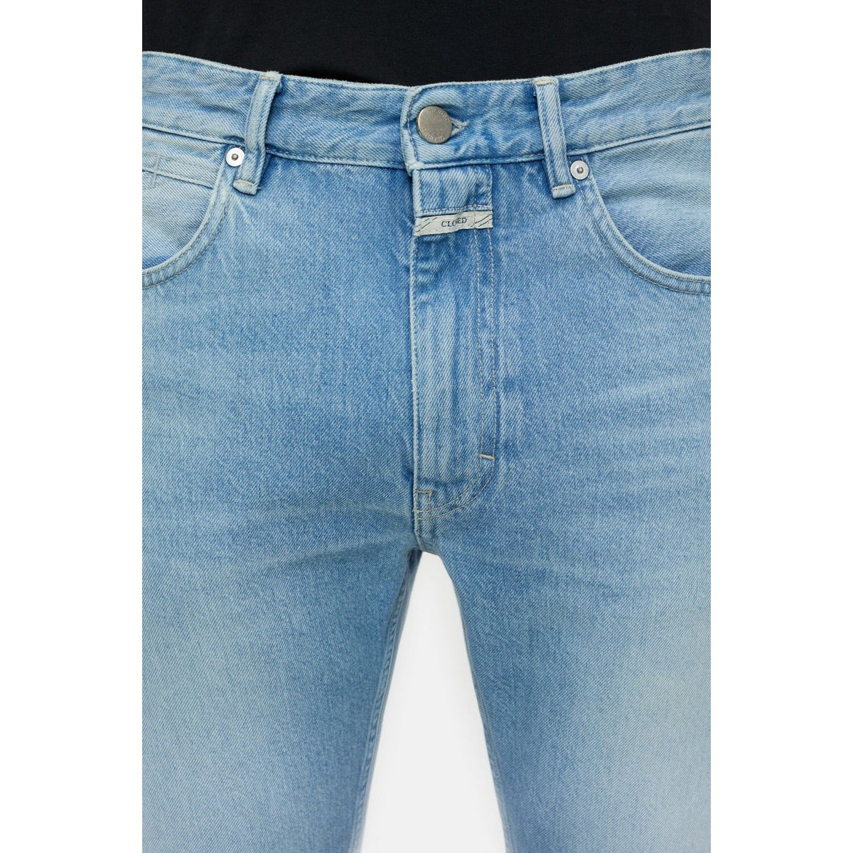 Light blue men's Cooper True Jeans by Closed Men's, showcasing denim fabric and classic fit details.