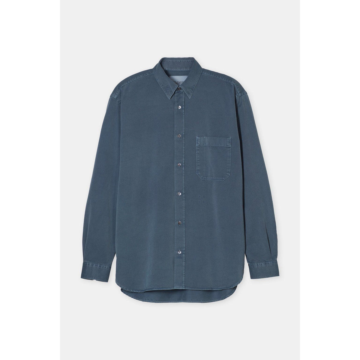 Men's formal Army shirt in graphite blue by Closed, featuring a tailored fit and button-down collar.