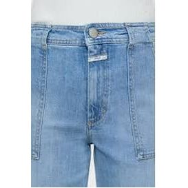 Light blue women's Aria Comfort Stretch Flared Jeans by Closed, showcasing fit and fabric texture in a natural pose.
