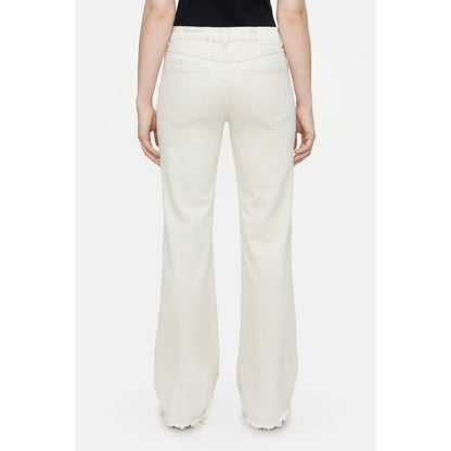 Women's Ivory Gillan Comfort Stretch Jean by Closed Women's, showing the fitted denim with subtle stitching and classic five-pocket design.