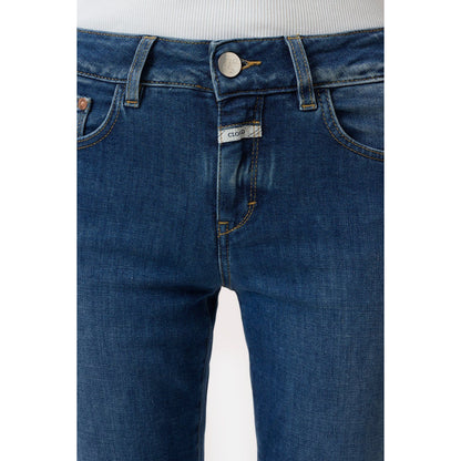 Women's Baker Skinny Jeans in dark blue by Closed, showcasing the fitted denim style and classic five-pocket design.