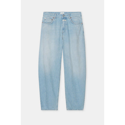 Light blue women's Jazzie Barrel Jeans by Closed Women's, featuring a relaxed fit and classic denim style.