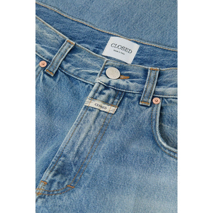 Women's Jonta Relaxed Jean in mid blue denim by Closed, showcasing a casual fit and classic five-pocket design.