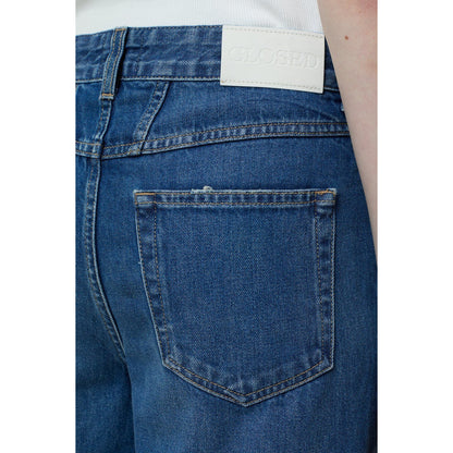 Women's Nikka Wide Jean in mid blue denim, stylish relaxed fit, from Closed Women's with classic stitching and belt loops.