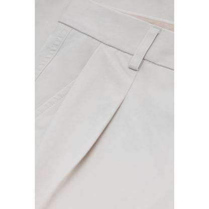 Closed Women's Ruthy Relaxed Pant in stone beige, showcasing comfortable relaxed-fit linen pants with a natural waist and side pockets.