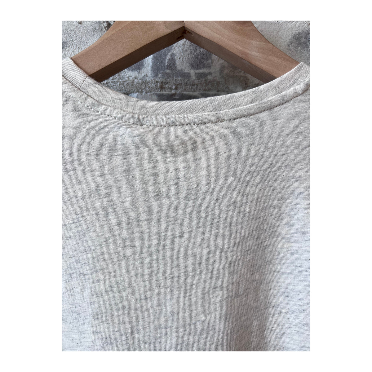 Closed Women's melange beige T-shirt for women, casual fit, soft fabric, and stylish design, shown on a white background.