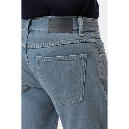 Men's Cooper True Regular Jean in mid-grey, slim fit denim with classic five-pocket design, made by Closed Men's.