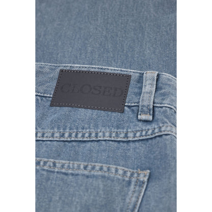 Closed Men's Cooper True Regular Jean in mid grey, showcasing the classic fit and denim fabric with visible stitching and pocket details.