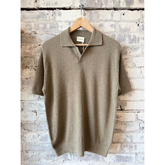 Men's cotton knit polo in pebble green by Closed Men's, featuring a classic collar and short sleeves.
