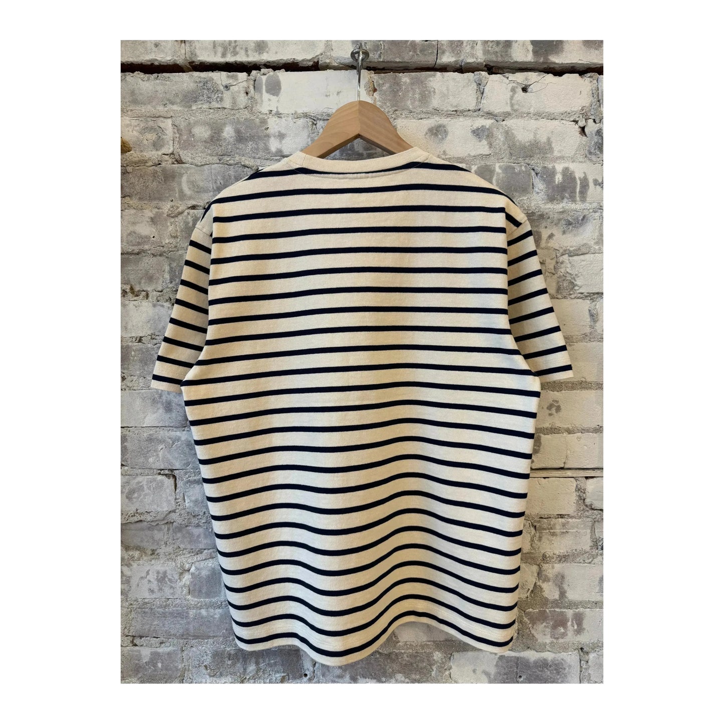 Men's ivory cotton striped t-shirt by Closed Men's, featuring a classic crew neck and casual fit, displayed flat.