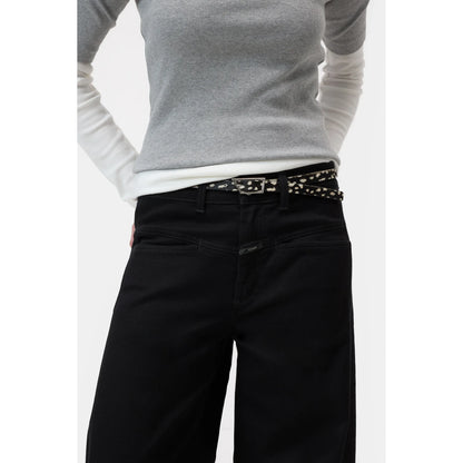 Women's black and cream cowhide belt from Closed Women's with a stylish, textured leather finish and metal buckle detail.